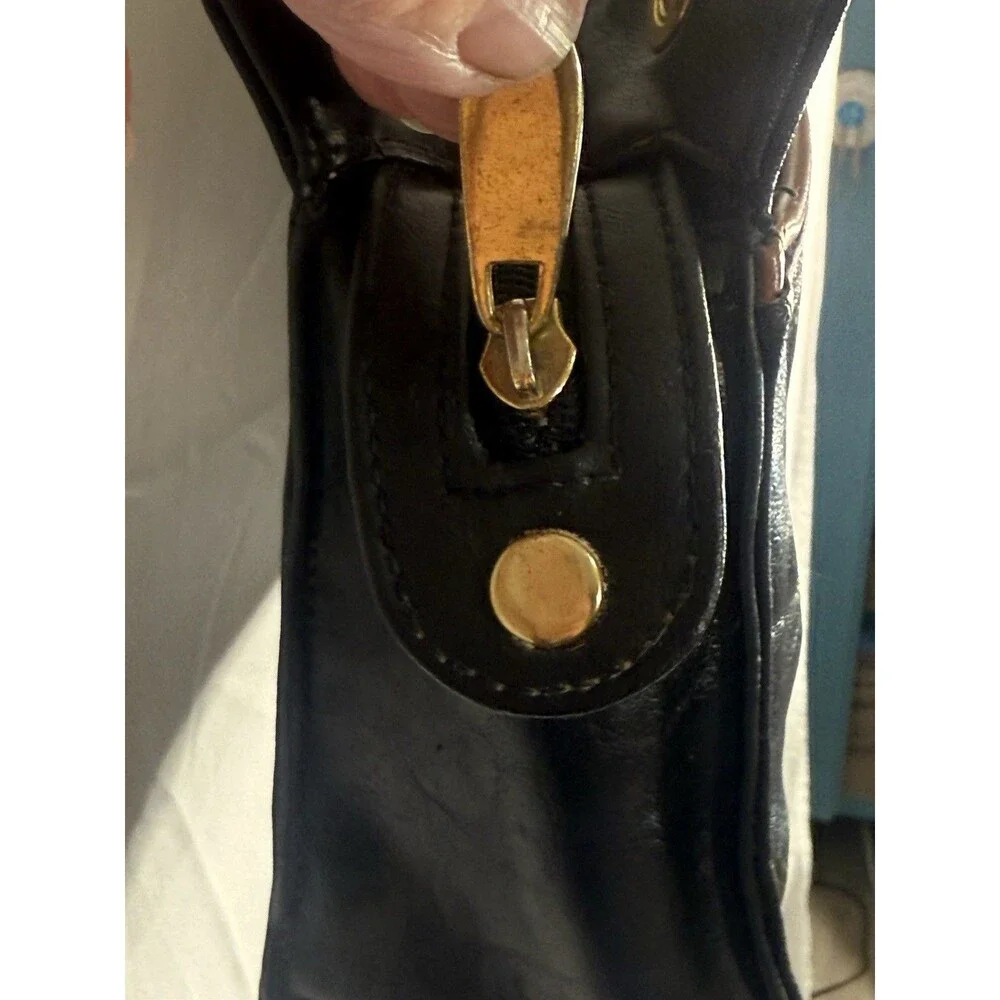 Vintage Capezio Faux Leather Crossbody Shoulder Bag Purse black w/Brown Trim
